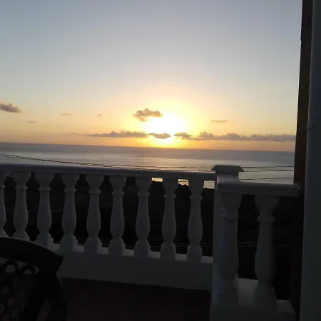 Brisas Del Mar *